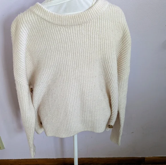 ☮️Cream color sweater with buttons☮️ - Picture 2 of 3